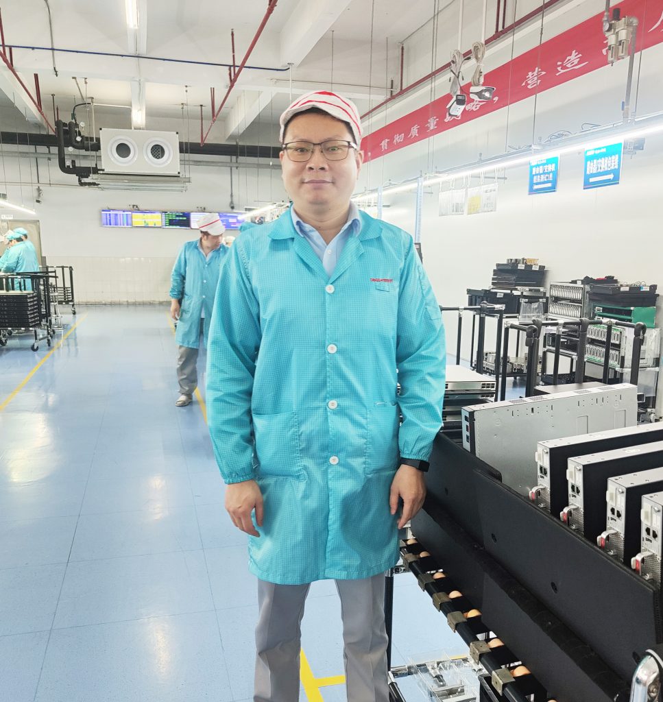 1 1 967x1024 - Chen Kui: 17 years of ingenuity, from circuit expert to quality gatekeeper on a journey to break boundaries